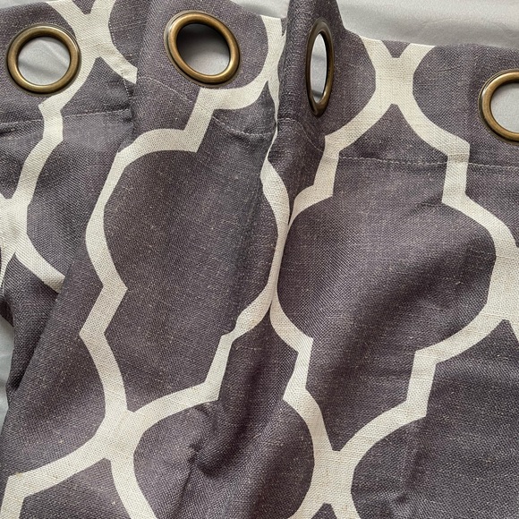 Brand new grommet panel curtain - Picture 1 of 8